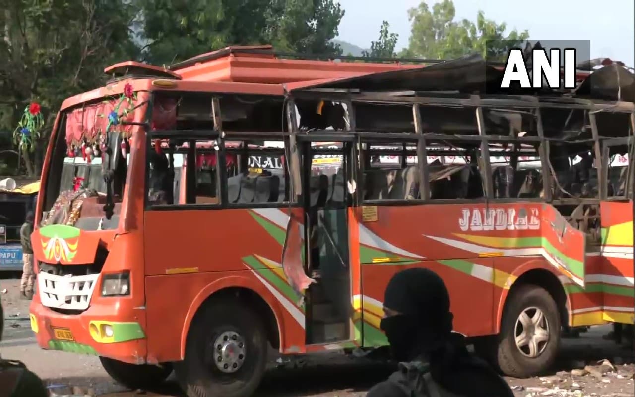 Udhampur Blast का पाकिस्तान कनेक्शन, ड्रोन के जरिए अमीन भट ने भेजे थे 3 स्टिकी बम और 4 नए IED