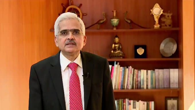 कोरोना संकट में भारत की सुस्त अर्थव्यवस्था को RBI ने दिया पावर डोज, पढ़ें 10 बड़ी बातें