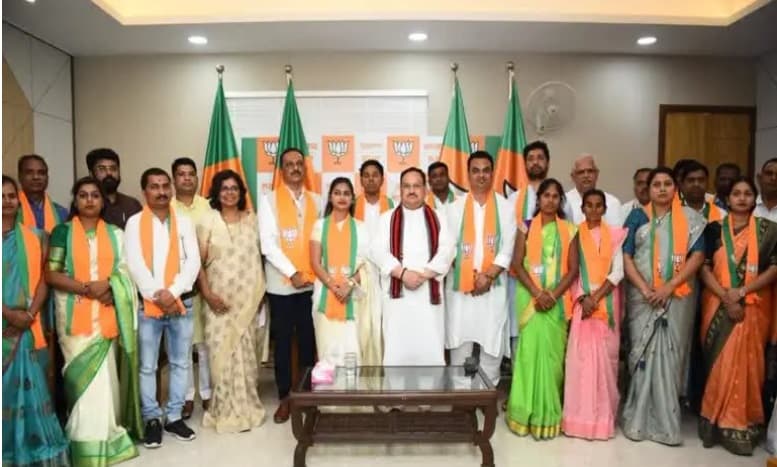 जदयू को लगा तीसरा झटका, अब यहां पर पार्टी की पूरी इकाई का हुआ भाजपा में विलय