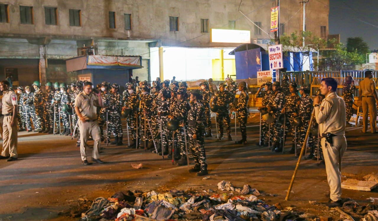 NDMC ने दी सफाई- सरकारी जमीन से अतिक्रमण हटाने के लिए नोटिस देना जरूरी नहीं