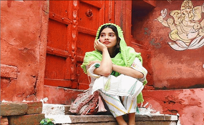 बर्थडे स्पेशल- आज 23 साल की हो रही है जाह्नवी कपूर, 2020 में करेगी इन फिल्मों मे काम