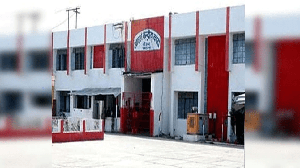 Bihar News: जिस शख्स के अपहरण के आरोप में जेल में बंद हैं दो दोस्त, वह पटना के होटल में काम करते हुए मिला