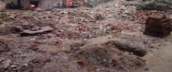 Encroachment drive in jamshepdur : जमशेदपुर प्रशासन का अतिक्रमण पर एक्शन. डीसी ने हटवाया अवैध कब्जा, कहा- नहीं समझे तो अगली बार क्रेन लेकर आऊंगा