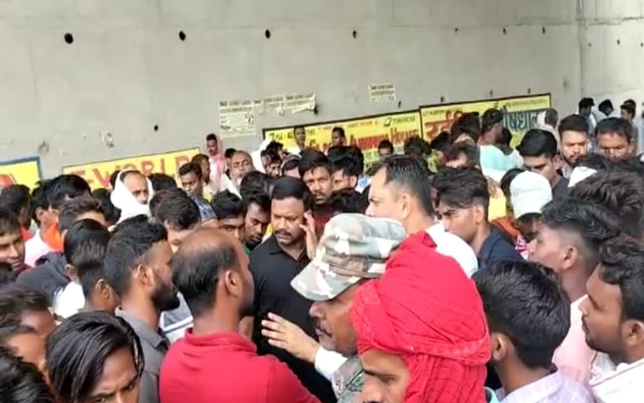 पलामू : अपने भाई को बस में बैठाकर घर लौट रहा था युवक, अज्ञात वाहन ने रौंदा