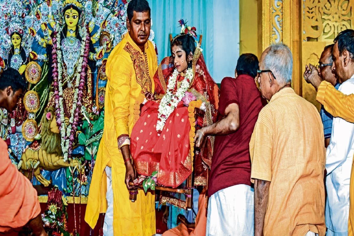 जमशेदपुर में मां दुर्गा के दरबार की सजावट में खर्च हुए 80 करोड़ रुपये, 424 जगहों पर हो रही पूजा