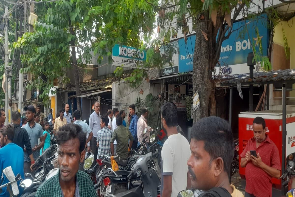 जमशेदपुर बैंक डकैती मामला : सात टीमें गठित, तीन राज्यों में की जा रही तलाशी