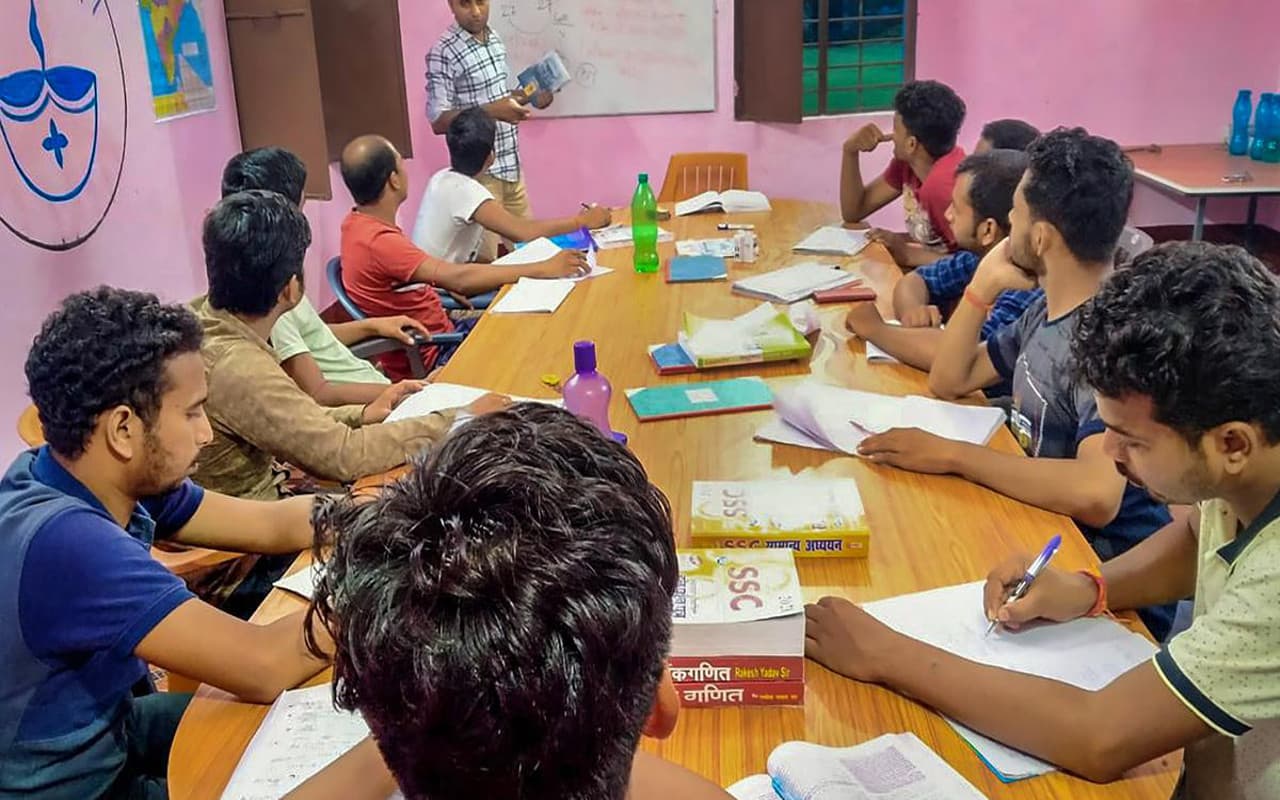 Jharkhand News: साइबर क्राइम की राजधानी जामताड़ा में 'पुलिस की पाठशाला', चल रहा ये अभियान