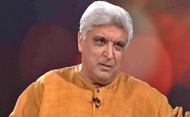 अजान के ट्वीट को लेकर Javed Akhtar हुए ट्रोल, गीतकार ने भी दिया करार जवाब