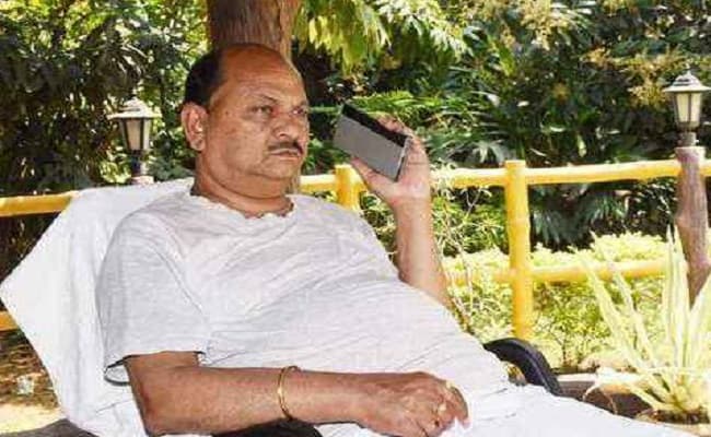 बिहार चुनाव 2020 : तीसरे चरण की तैयारी के बीच JDU ने MLC दिनेश कुमार सिंह को किया निलंबित, जानें वजह