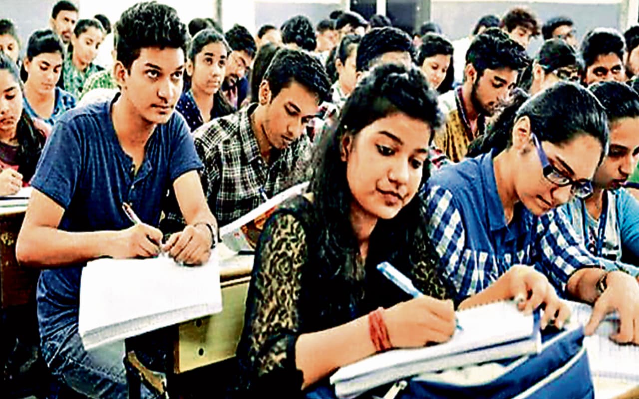 JEE Advanced 2024 Exam Date: IIT मद्रास ने जारी किया शेड्यूल, जानें कब होगी जेइइ एडवांस्ड की परीक्षा