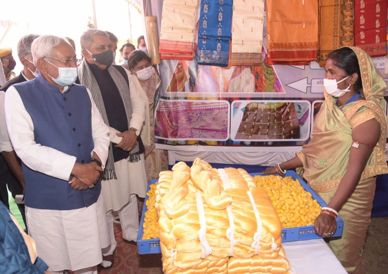 दिल्ली हाट की तरह बिहार के तीन जिलों में बनेगा जीविका हाट, दीदी लगायेंगी इन सामनों के स्टॉल