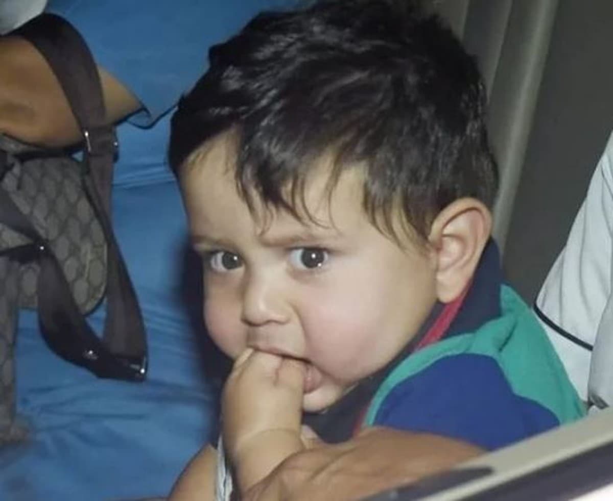 करीना कपूर ने शेयर की जेह की क्यूट तसवीर, कहा- समय तेजी से भाग रहा है