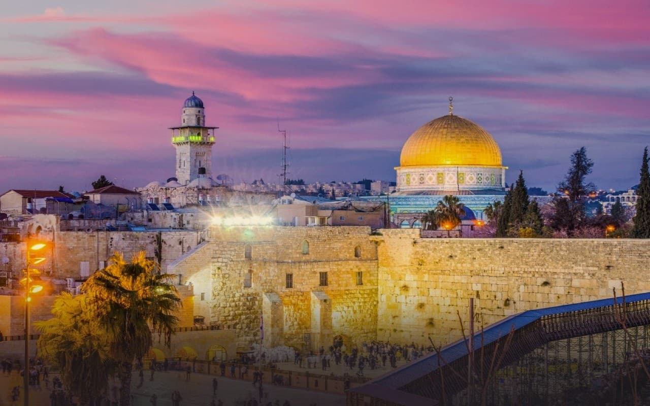 Jerusalem: यरूशलम के मंदिर में गोलीबारी, 8 की मौत 10 घायल, हमलावर भी ढेर