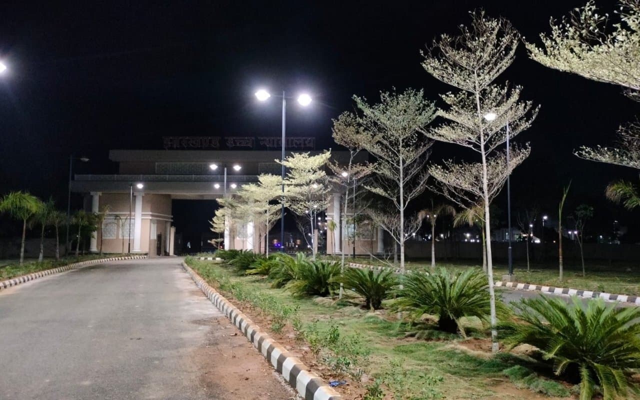 वन भूमि की खरीद-बिक्री के आंकड़े झारखंड हाईकोर्ट से छुपाने की हो रही कोशिश, 554 सेल डीड की ही दी गयी जानकारी