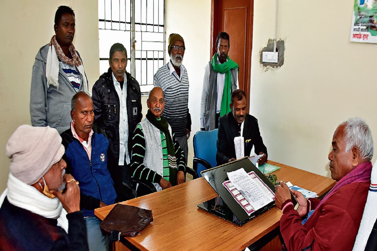 विवादों के घेरे में झारखंड आंदोलनकारी को चिह्नित करने वाला आयोग, कर्मियों पर लग रहे वसूली का आरोप