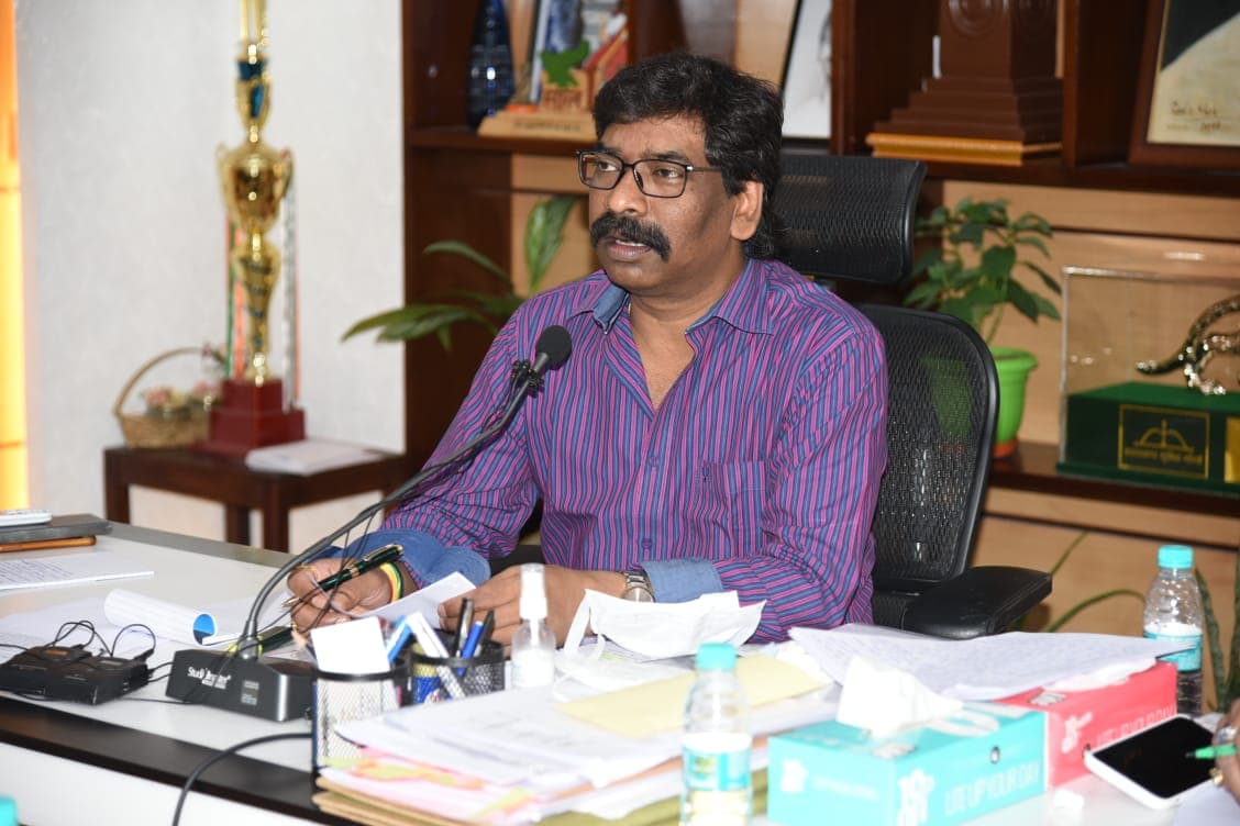 JAC 10th 12th Result 2021 : झारखंड में मैट्रिक व इंटरमीडिएट के रिजल्ट को लेकर शिक्षा विभाग की क्या है तैयारी, सीएम हेमंत सोरेन ने दिया ये अहम निर्देश, कोरोना के कारण रद्द कर दी गयी है परीक्षा