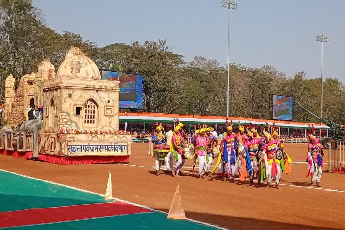 दिल्ली की तरह ही रांची के मोरहाबादी मैदान की झांकी भी थी बेहद आकर्षक, बदलते राज्य की दि‍खी तस्वीर