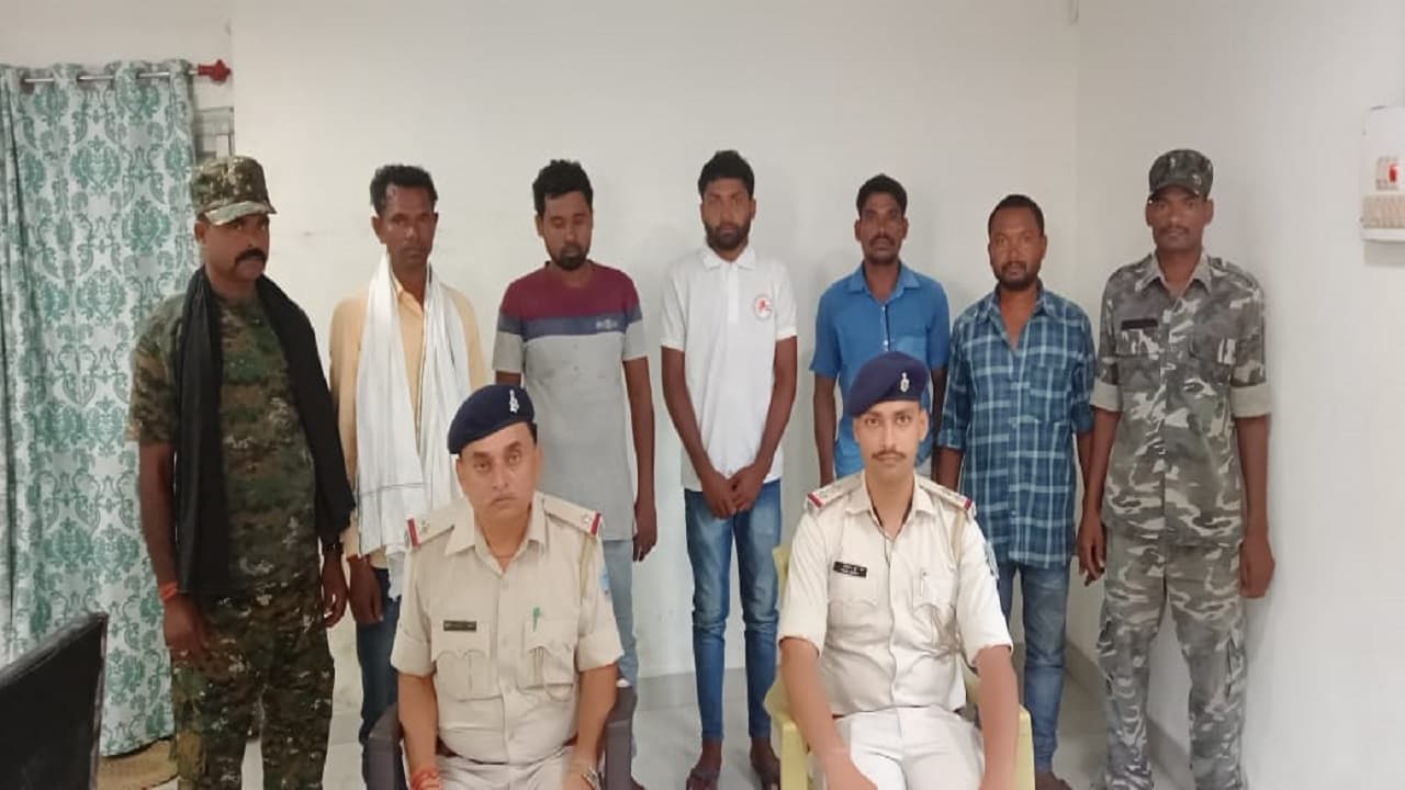 झारखंड पंचायत चुनाव: बैलेट बॉक्स छीनकर पानी डालने वाले 2 मुखिया प्रत्याशी समेत 5 को जेल, यहां फिर वोटिंग