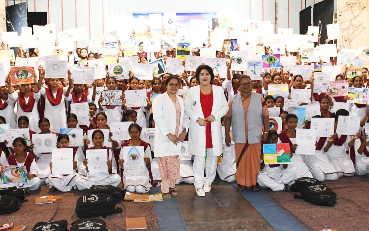 8 सितंबर को रांची के खेलगांव में ब्लाइंड फोल्डेड रन फॉर विजन, उर्सुलाइन में पेंटिंग प्रतियोगिता का हुआ आयोजन