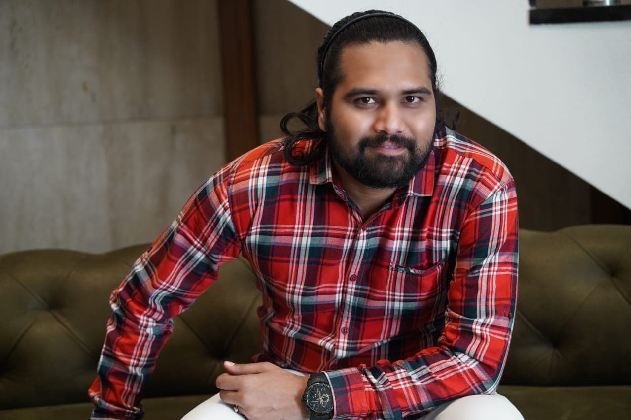 Jeegar Chauhan : मुकाम पर पहुंच के कड़ी मेहनत करने वाले सफलता का स्वाद ज्यादा देर तक चखते हैं