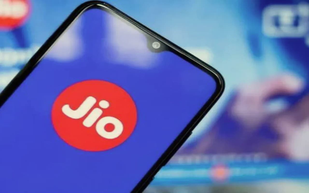 JIO ने लॉन्च किया 90 दिन का मस्त Plan! रोजाना 2GB डेटा के साथ मिलेंगे इतने सारे बेनिफिट्स