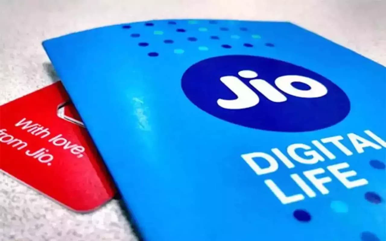 JIO बना देश का सबसे मजबूत दूरसंचार ब्रांड, देखें किस श्रेणी में कौन ब्रांड चुना गया नंबर वन