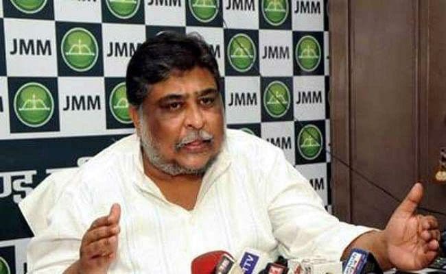 पूर्व मुख्यमंत्री रघुवर दास के बोल पर झामुमो के तेवर तल्ख नॉरकोटिक्स जांच की मांग