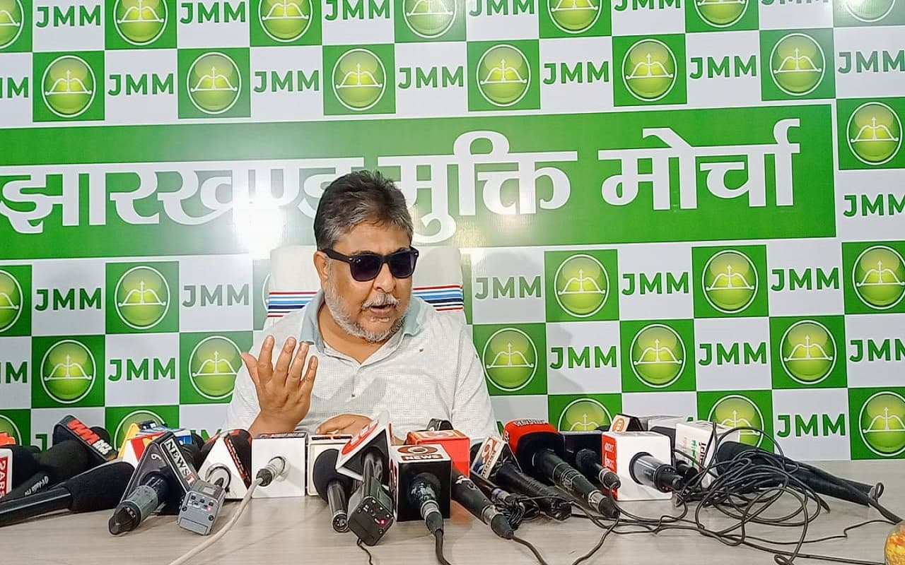 संसद भवन के उद्घाटन में राष्ट्रपति को आमंत्रित नहीं करने पर क्या बोले JMM के महासचिव सुप्रियो भट्टाचार्य? संसद भवन के उद्घाटन में राष्ट्रपति को आमंत्रित नहीं करने पर क्या बोले JMM के महासचिव सुप्रियो भट्टाचार्य?