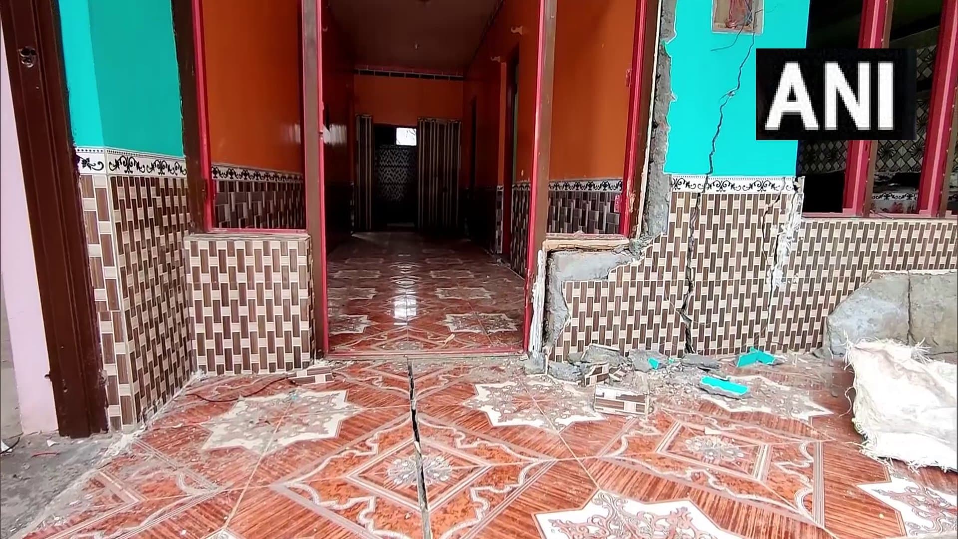 जम्मू कश्मीर: डोडा के घरों में पड़ीं दरारें, क्या देश में बन रहा एक और जोशीमठ