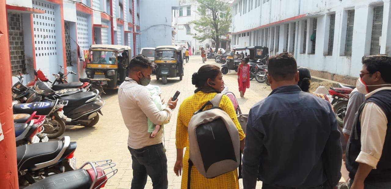 स्पेशल एडॉप्शन एजेंसी में छह बच्चों की तबीयत बिगड़ी, एमजीएम अस्पताल में भर्ती, दो की मौत