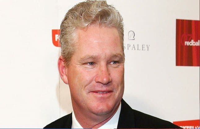 ऑस्ट्रेलिया के पूर्व खिलाड़ी डीन जोन्स ने बताया कि क्यों ऑस्ट्रेलियाई क्रिकेटर्स नहीं करते कोहली और धौनी को स्लेज