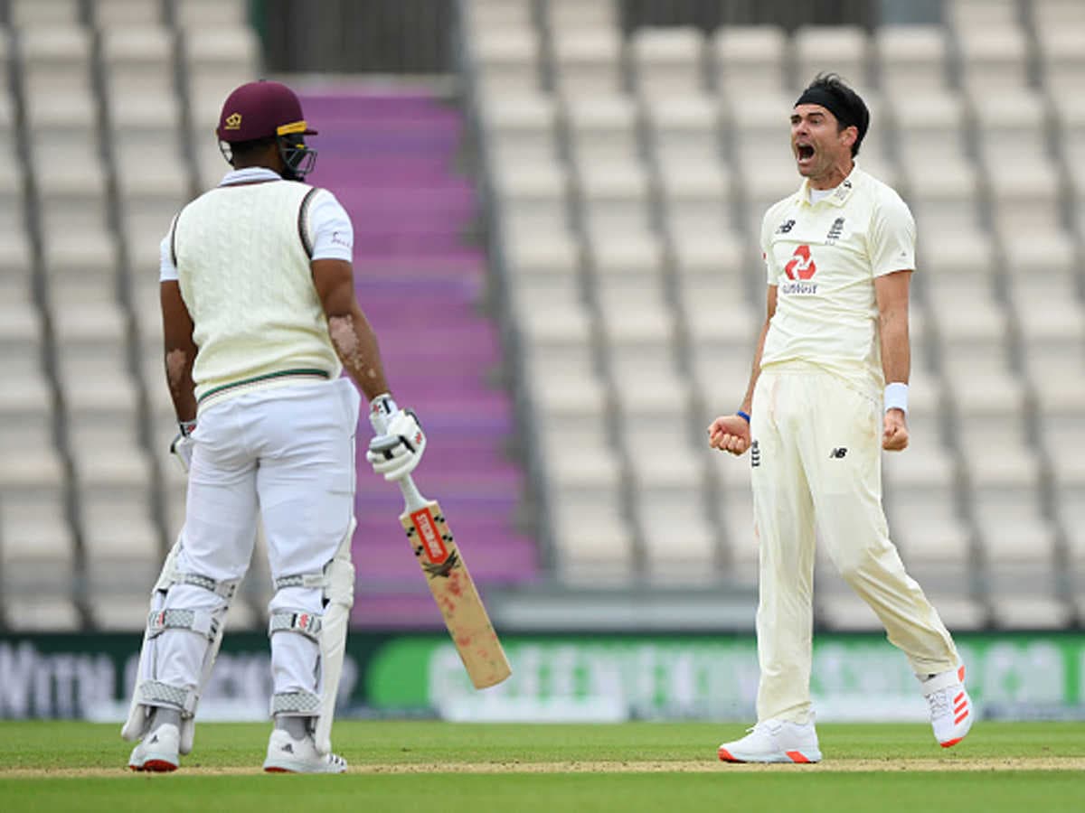 England vs West indies: वेस्टइंडीज ने पहली पारी में इंग्लैंड पर बनाई बढ़त