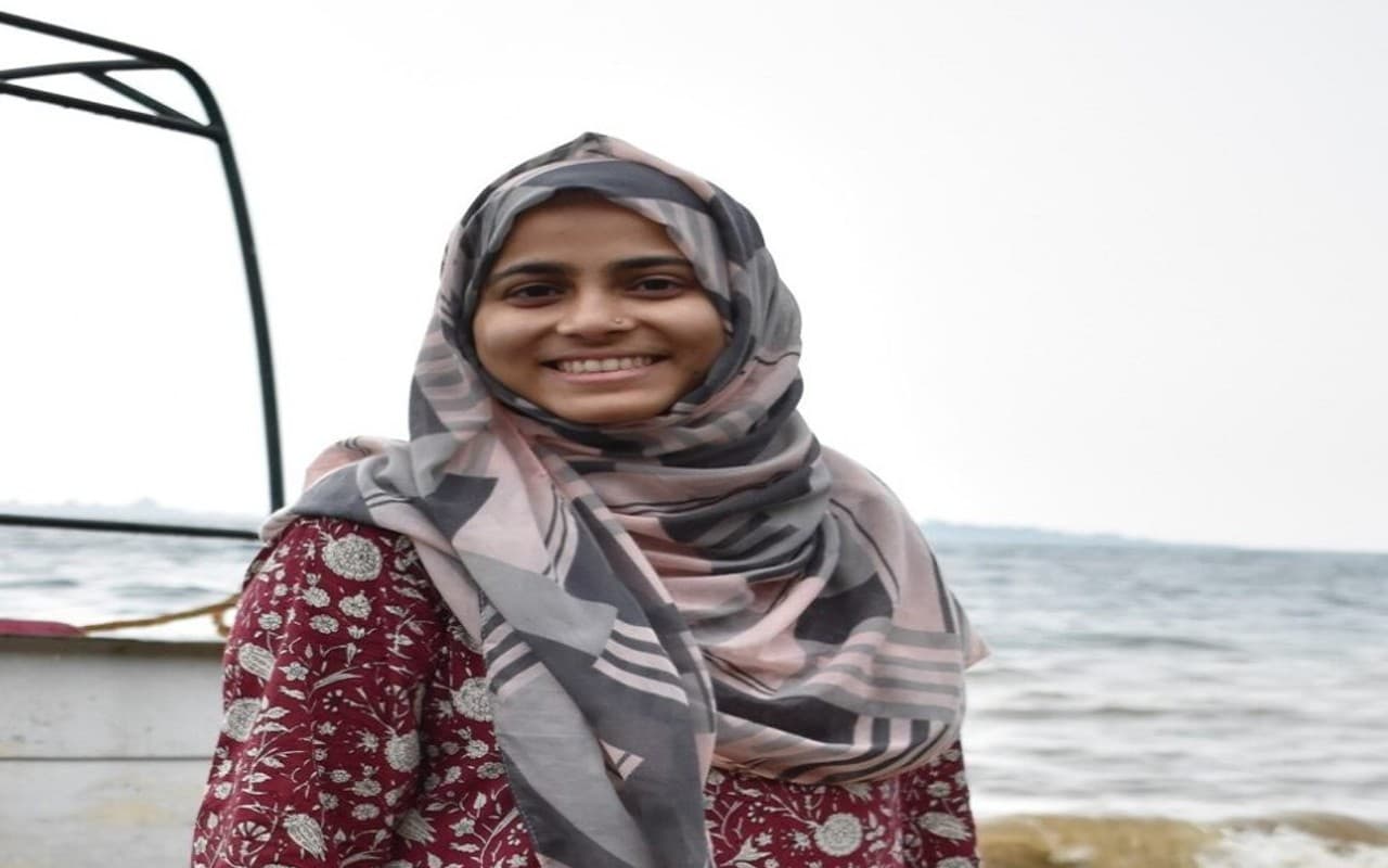 नुसरत नूर ने रचा इतिहास, जेपीएससी परीक्षा में टॉप करने वाली पहली मुस्लिम महिला बनी