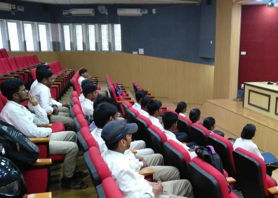 झारखंड रक्षा शक्ति विवि में लेना है नामांकन तो 10 अगस्त तक करे आवेदन, जानें क्या है इसके लिए जरूरी मापदंड