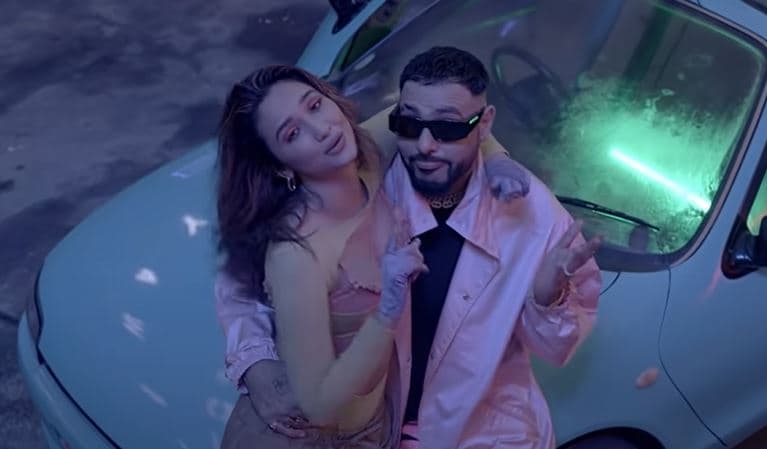 रैपर बादशाह के सॉन्ग Jugnu ने मचाई धूम, डांस स्टेप्स की कॉपी कर सोशल मीडिया पर शेयर कर रहे लोग