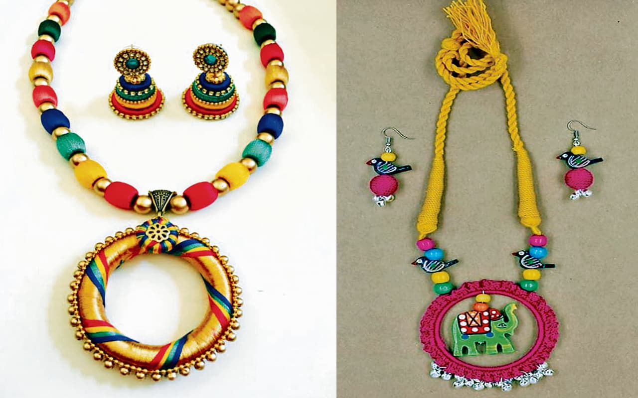 धनबाद में इको फ्रेंडली जूट ज्वेलरी बेच आत्मनिर्भर बन रहीं महिलाएं, बंगाल में भी है डिमांड