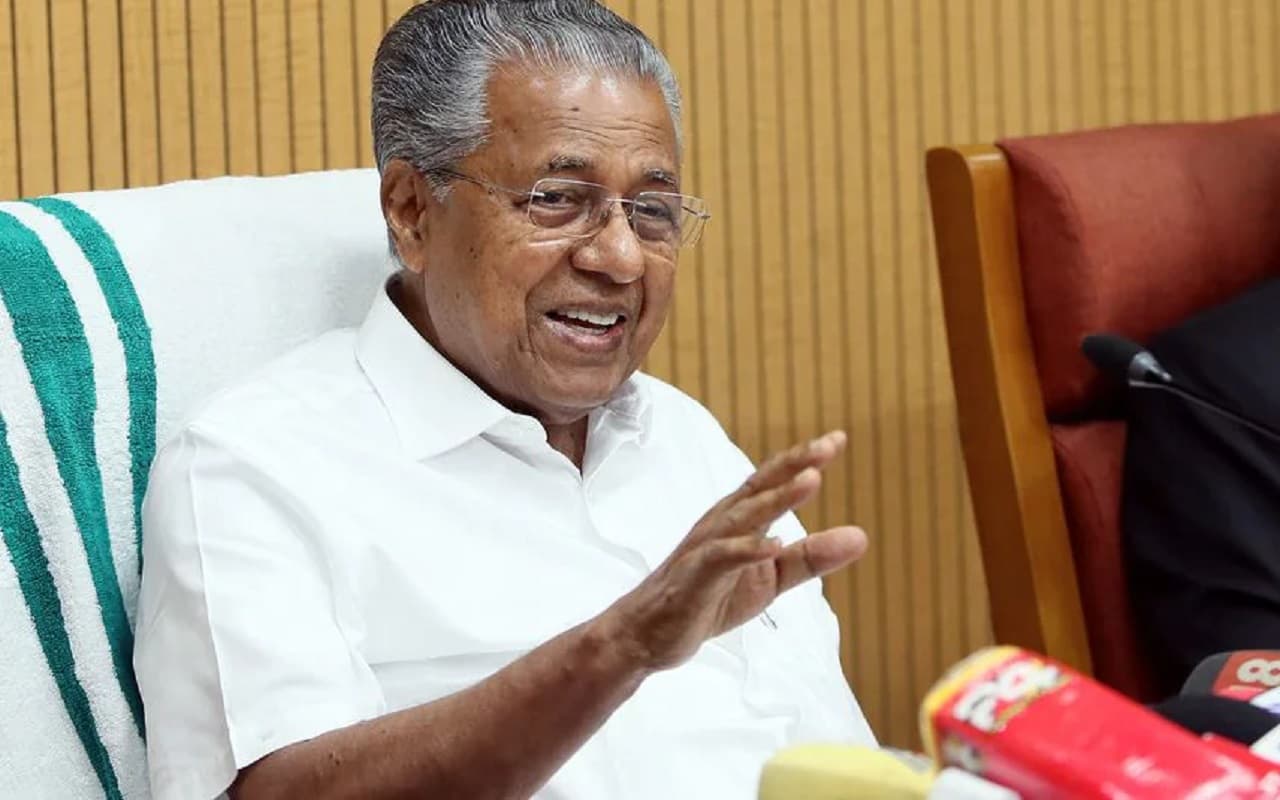 Kerala CM On Governor: केरल के CM विजयन ने राज्यपाल पर बोला हमला, कहा- पद का ना करें दुरूपयोग