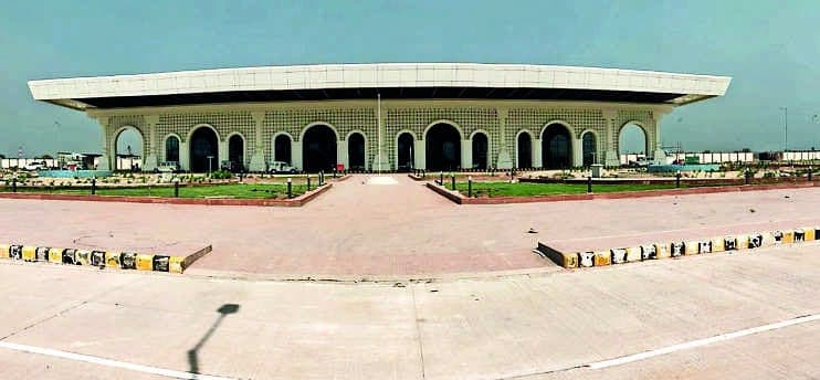 कानपुरः चकेरी एयरपोर्ट के नए टर्मिनल पर तैनात होंगे 150 जवान, फ्लाइट के अंदर होते बंद होगा गेट