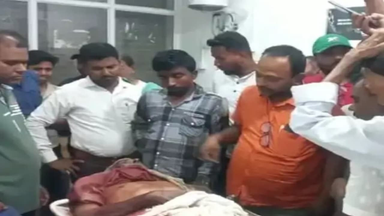 बिहार: कटिहार में JDU नेता पर जमकर गोलीबारी, बीच बाजार में अपराधियों ने कर दी हत्या