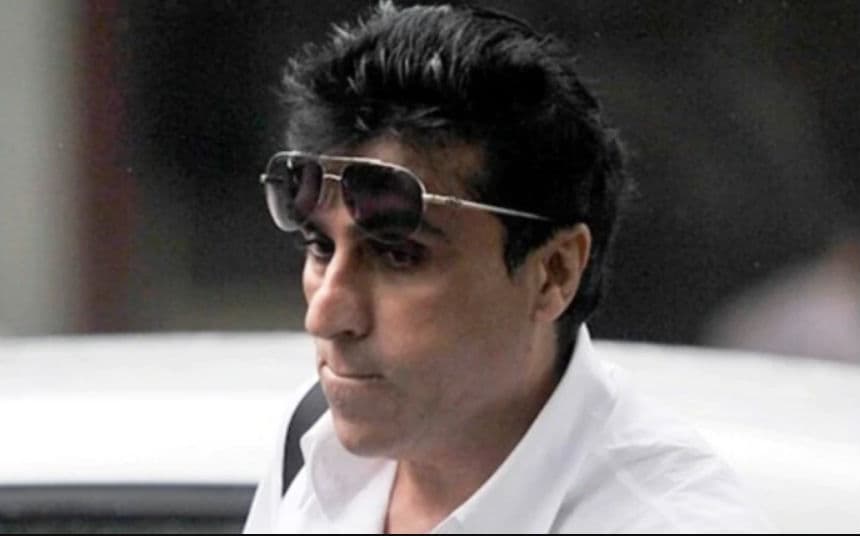 Corona पीड़ित करीम मोरानी ने कहा - अगली रिपोर्ट का इंतजार कर रहा हूं...