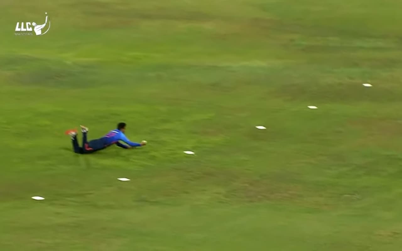 Viral Video: ‘शेर अभी बूढ़ा नहीं हुआ’,लीजेंड्स लीग क्रिकेट में मोहम्मद कैफ ने अपने कैच से सभी को किया दंग