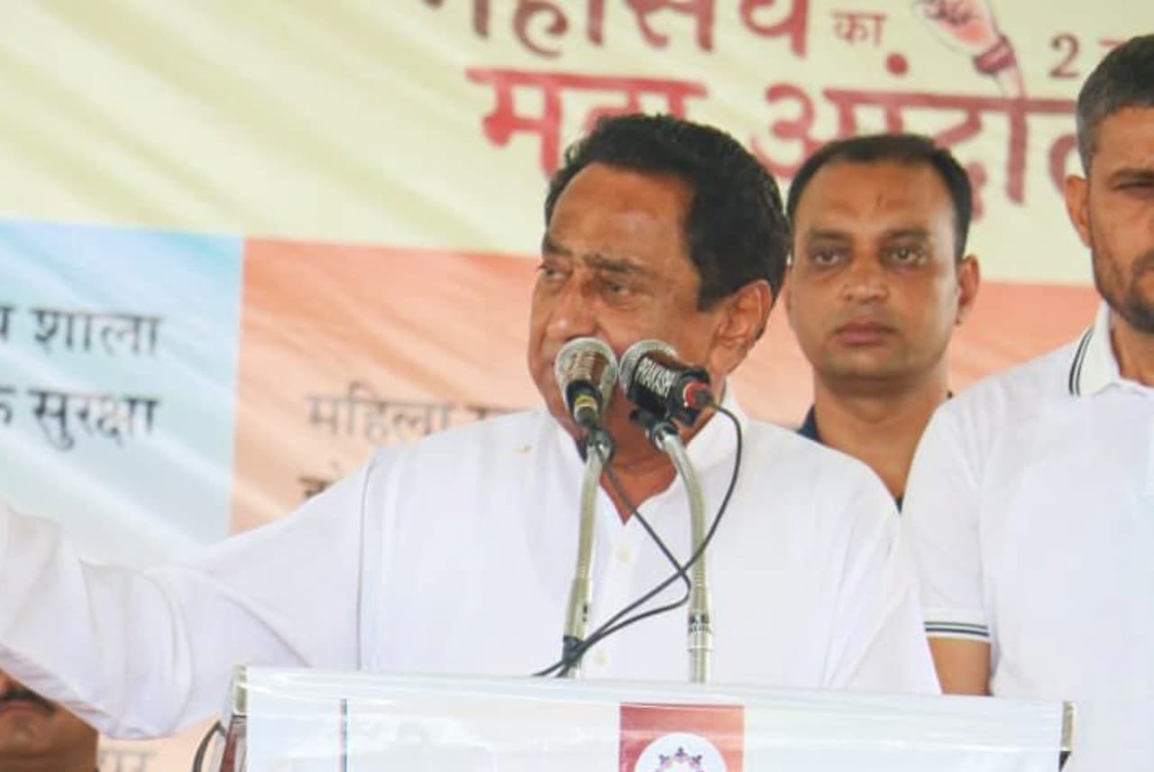 MP में नहीं हो सकती आदिवासियों के सम्मान की रक्षा, झाबुआ में लड़कियों के यौन उत्पीड़न के बाद बोली कांग्रेस