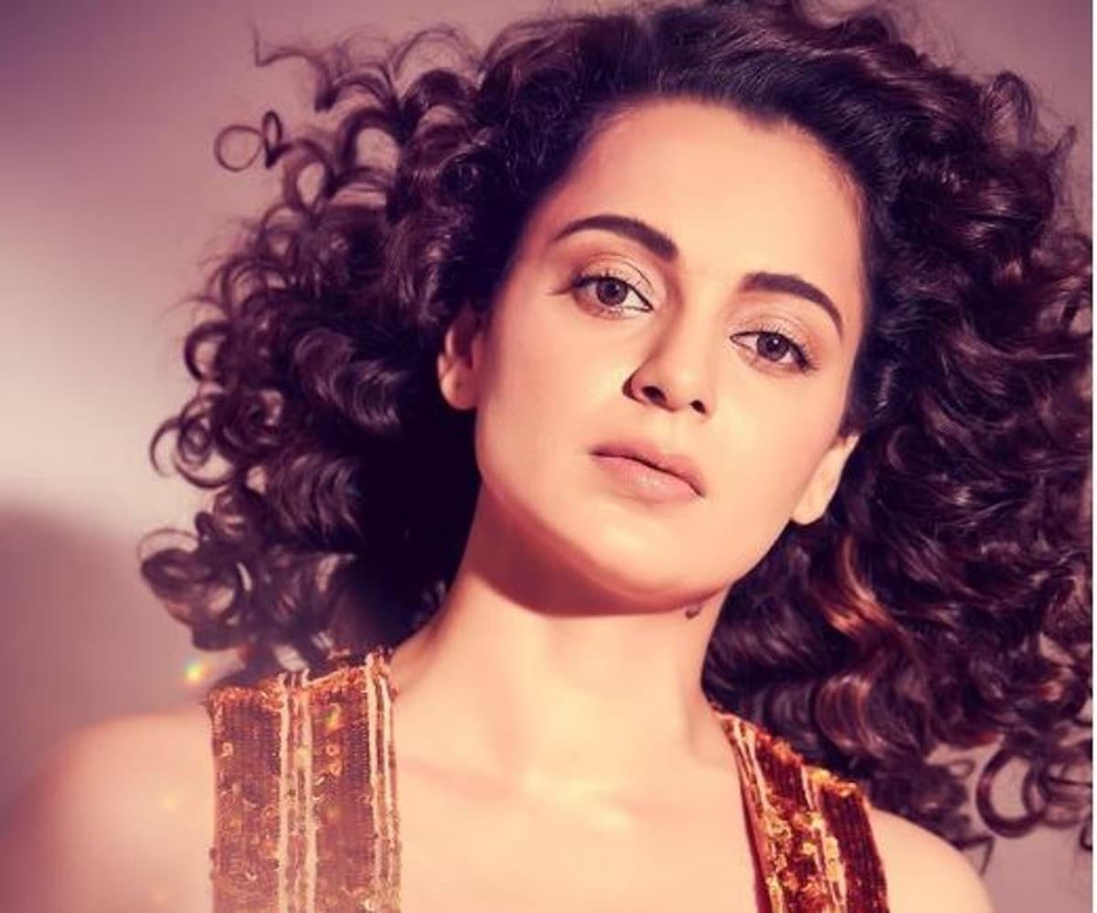 Kangana Ranaut ने अपने खिलाफ FIR दर्ज होने के बाद शेयर की बोल्ड फोटो, लिखा- अगर वो मुझे अरेस्ट करने आए तो...