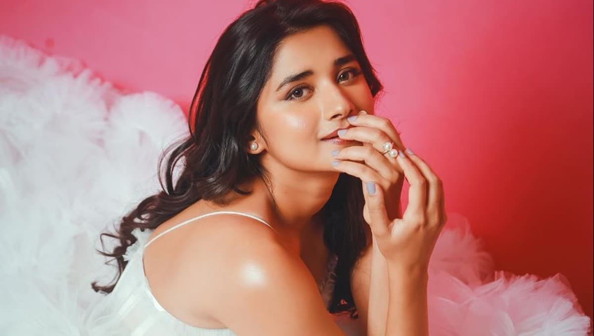 Khatron Ke Khiladi 12: कनिका मान ने इस वजह से अपने पापा कर दिया था ब्लॉक, एक्ट्रेस ने खुद किया खुलासा