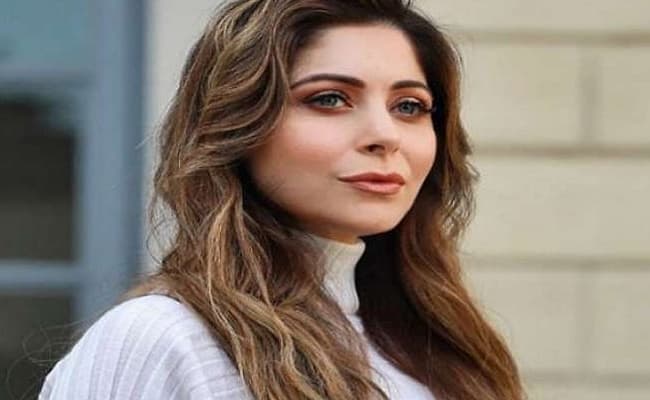 Corona : गायिका कनिका कपूर की बढ़ी मुश्किलें, बिहार की अदालत में भी मामला दर्ज