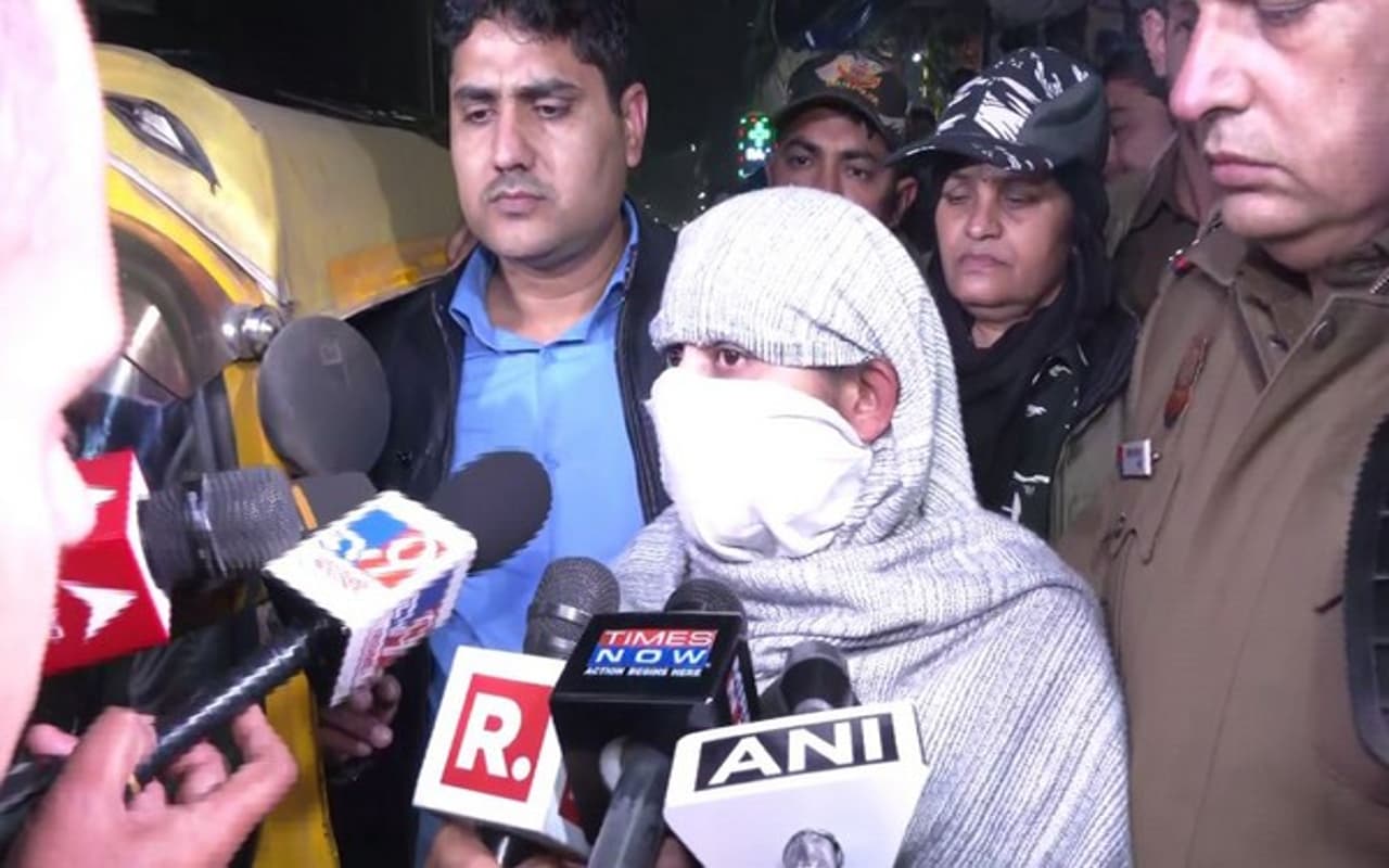मृतक अंजलि की दोस्त निधि 2022 ड्रग स्मगलिंग केस में हो चुकी है गिरफ्तार, कंझावला मामले में बड़ा खुलासा