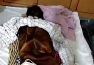 कानपुर: 17 महीने से मृत पति के शव के साथ घर में रह रही थी पत्नी, पुलिस और डॉक्टर्स की टीम पड़ गई हैरत में