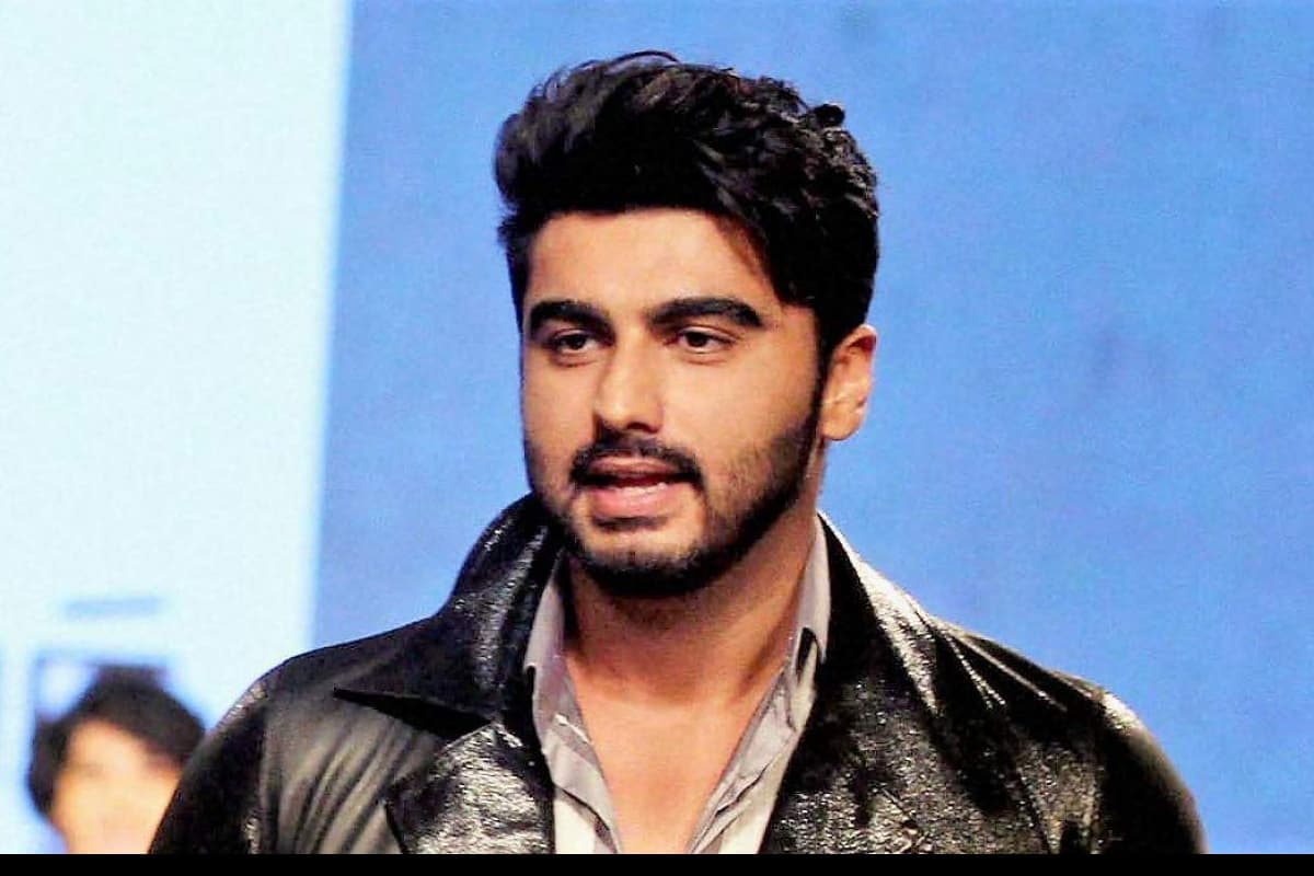 शूटिंग करते हुए कोरोना पॉजिटिव हुए अर्जुन कपूर, रकुल प्रीत सिंह के साथ अपकमिंग मूवी के लिए चल रहा था काम