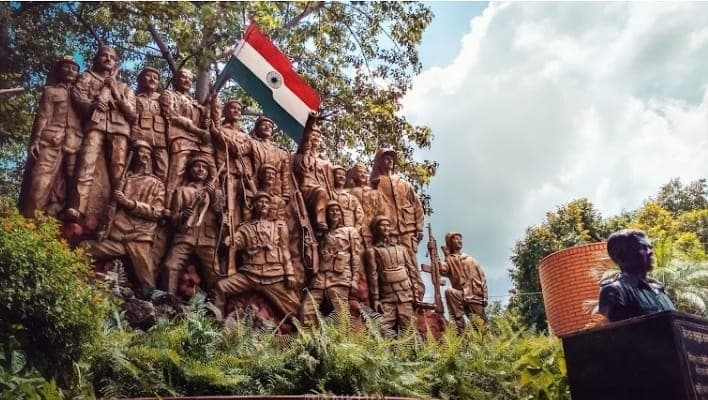 Kargil Vijay Diwas 2020: बिहार के लाल कैप्टन मनोहर सिंह, पहाड़ पर गोलीबारी के बीच 
 दुश्मनों के हथियार के नौ अड्डों को किया था ट्रेस