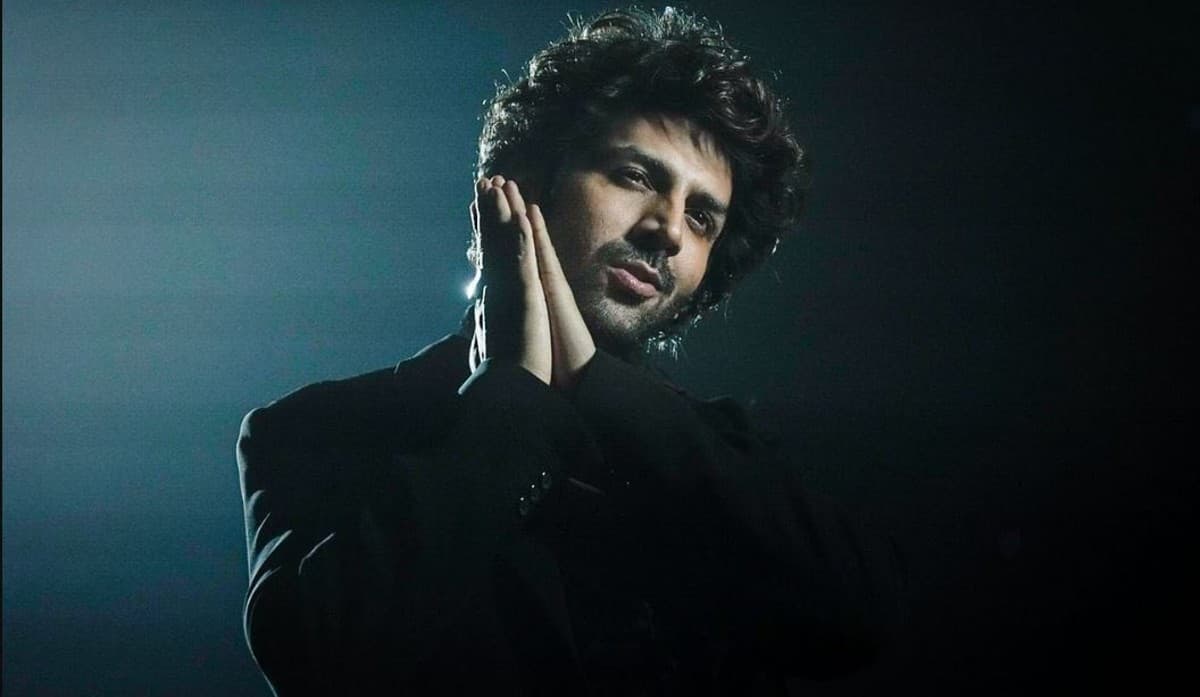 कार्तिक आर्यन दूसरी बार हुए कोरोना पॉजिटिव, IIFA 2022 में परफॉर्म नहीं कर पायेंगे एक्टर